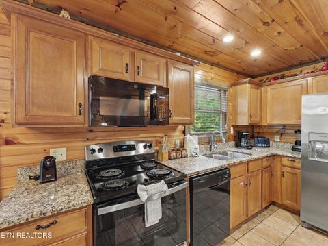 Tiny photo for 831 Spirit Loop Way, Gatlinburg, TN 37738 (MLS # 1341079)
