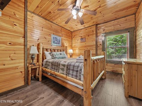 Tiny photo for 831 Spirit Loop Way, Gatlinburg, TN 37738 (MLS # 1341079)