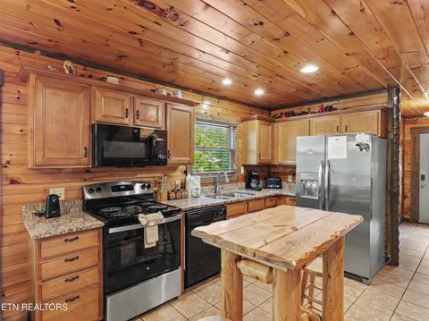 Tiny photo for 831 Spirit Loop Way, Gatlinburg, TN 37738 (MLS # 1341079)