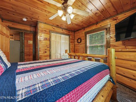 Tiny photo for 831 Spirit Loop Way, Gatlinburg, TN 37738 (MLS # 1341079)