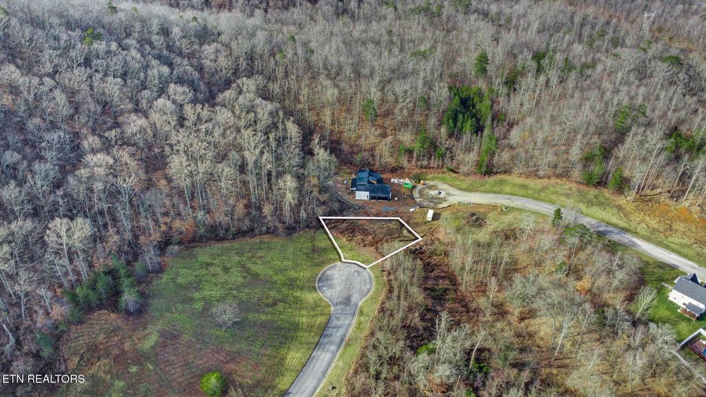 Photo of 122 Willow Oak Drive, Oak Ridge, TN 37830 (MLS # 1332317)