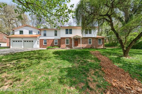 Photo of 1360 Charles St, Cookeville, TN 38506 (MLS # 1335990)
