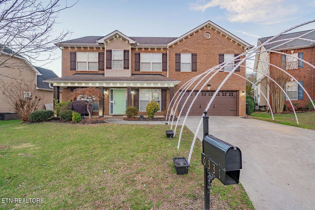 Photo of 6331 McMillan Creek Drive, Knoxville, TN 37924 (MLS # 1327360)
