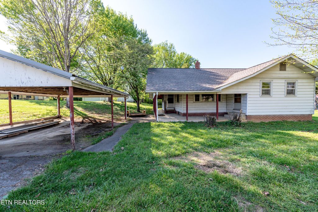 Photo of 115 Wears Valley Rd, Townsend, TN 37882 (MLS # 1260112)