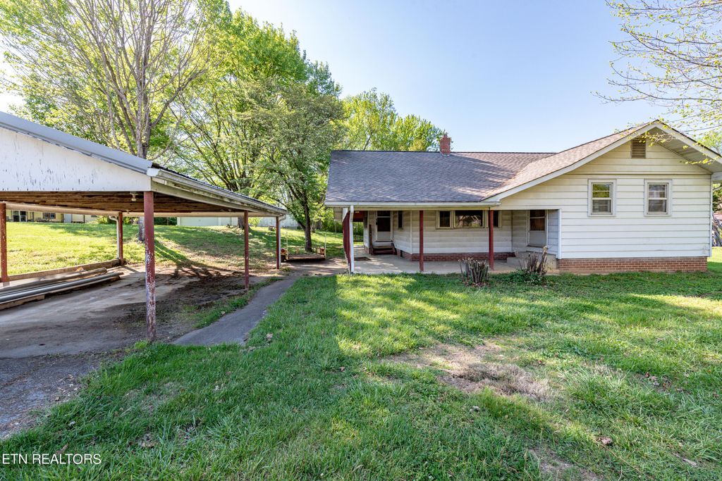 Photo of 115 Wears Valley Rd, Townsend, TN 37882 (MLS # 1260112)