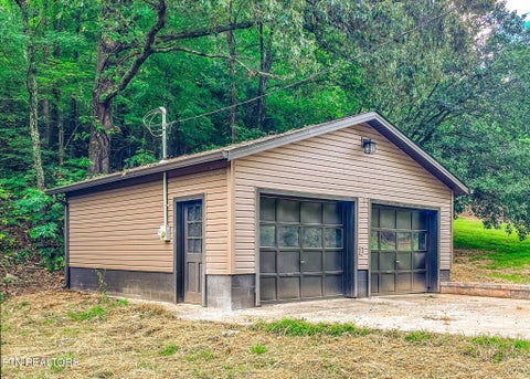 Tiny photo for 3142 Allegheny Loop Lots 1 & 2 Rd, Maryville, TN 37803 (MLS # 1360084)