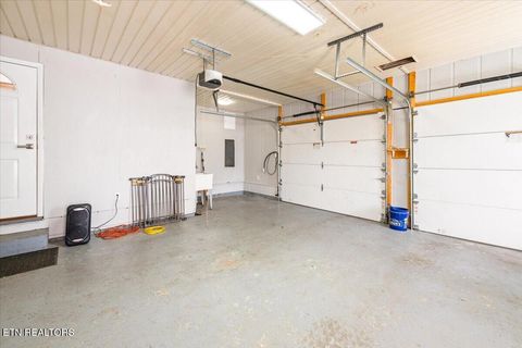 Tiny photo for 238 Kimberly Rd, LaFollette, TN 37766 (MLS # 1318428)