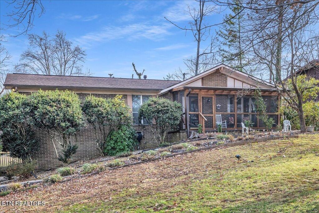 Photo of 6153 Silver Fox Tr, Morristown, TN 37814 (MLS # 1325848)