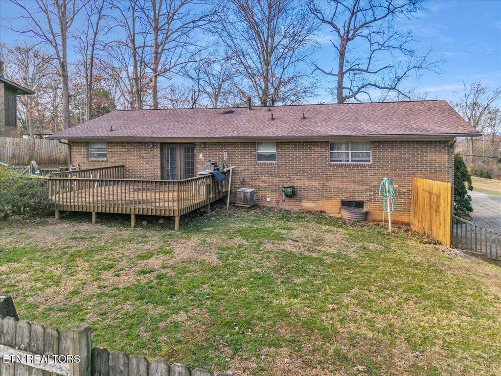 Photo of 6153 Silver Fox Tr, Morristown, TN 37814 (MLS # 1325848)