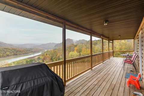Tiny photo for 361 Holiday Lane, Tazewell, TN 37879 (MLS # 1320436)