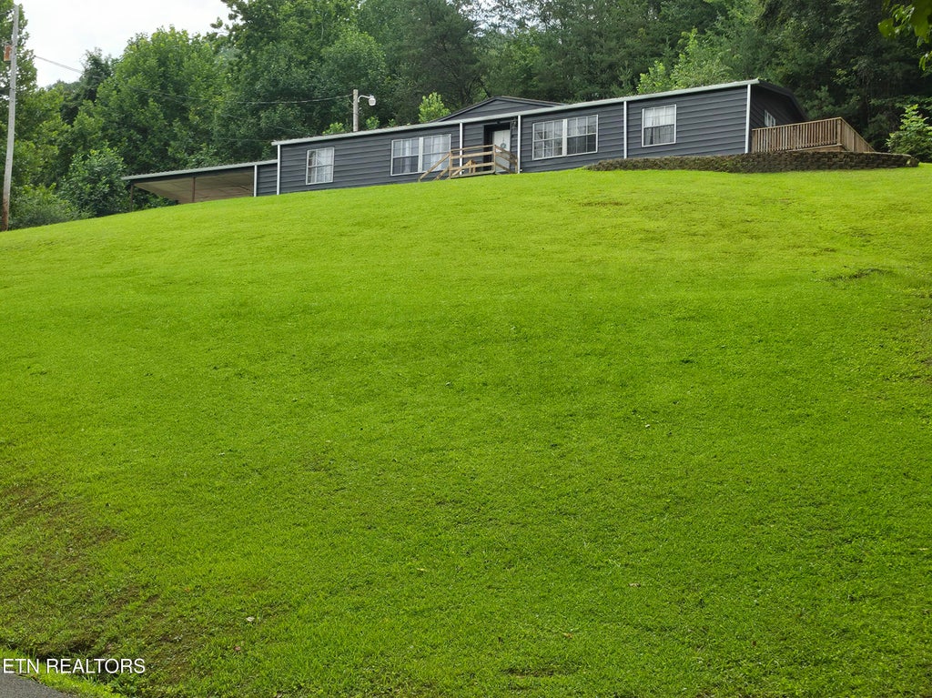 Photo of 3552 Straight Fork Rd, Pioneer, TN 37847 (MLS # 1340658)
