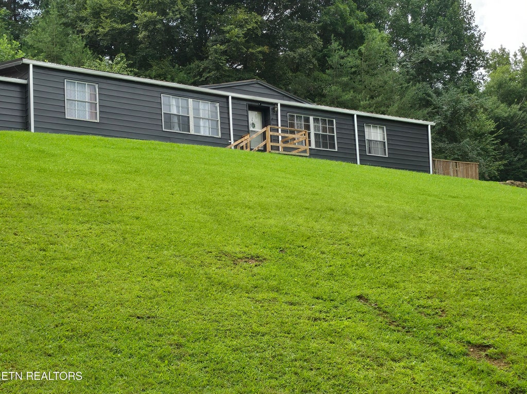Photo of 3552 Straight Fork Rd, Pioneer, TN 37847 (MLS # 1340658)