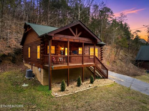 Photo of 1636 Eagle Springs Rd, Sevierville, TN 37876 (MLS # 1330222)