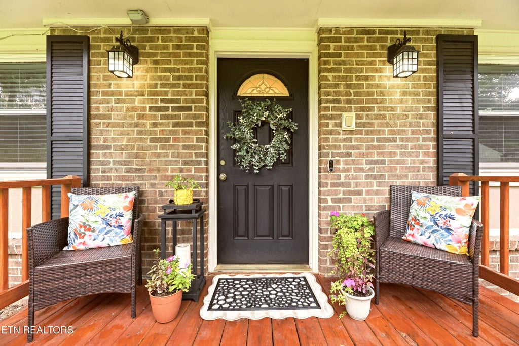 Photo of 149 Greystone Drive, Oak Ridge, TN 37830 (MLS # 1349489)