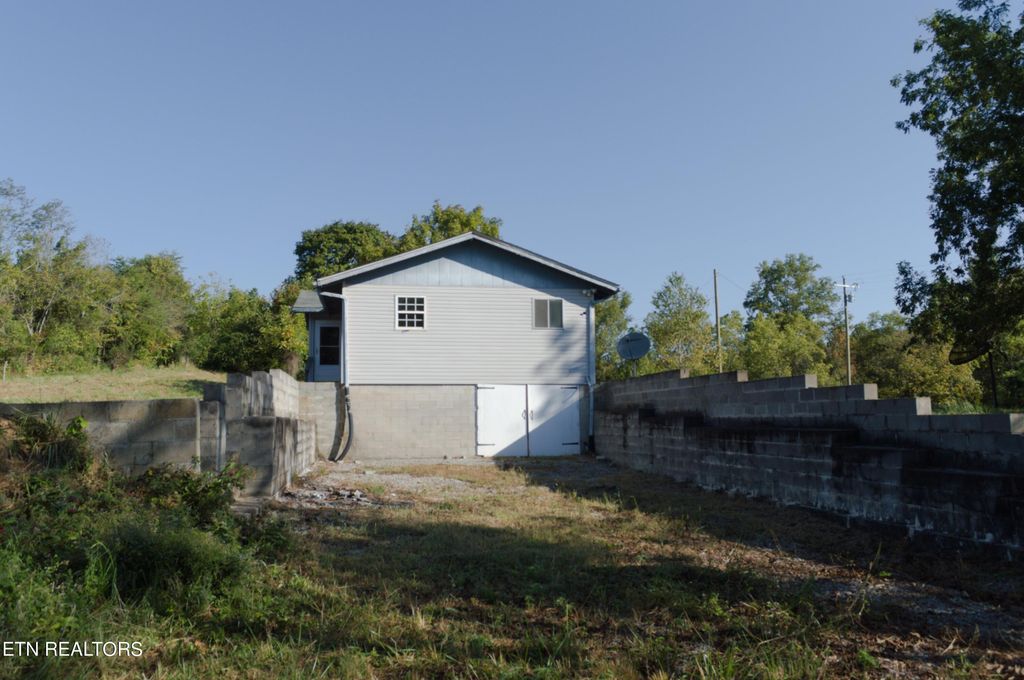 Photo of 473 Rasar Rd, Madisonville, TN 37354 (MLS # 1277151)