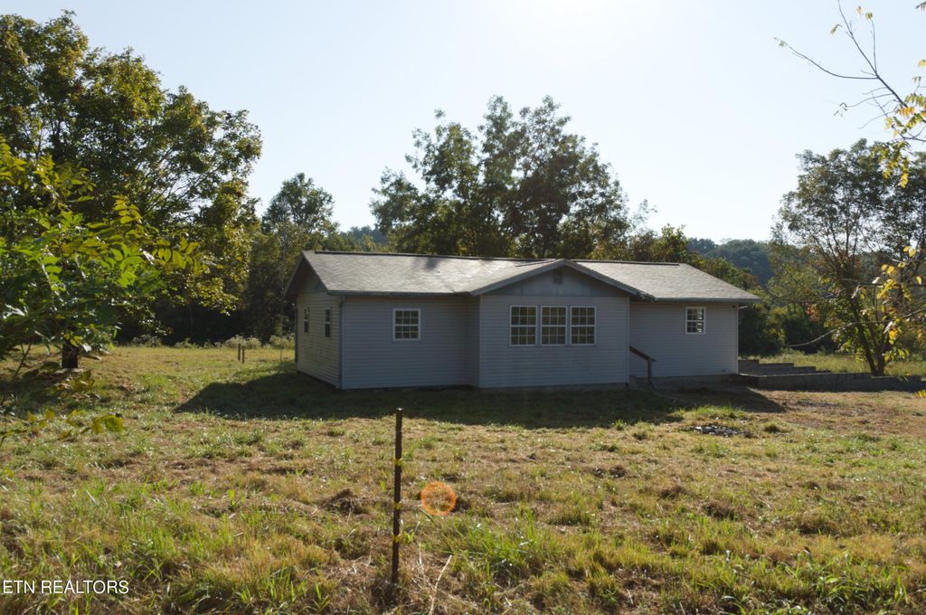 Photo of 473 Rasar Rd, Madisonville, TN 37354 (MLS # 1277151)