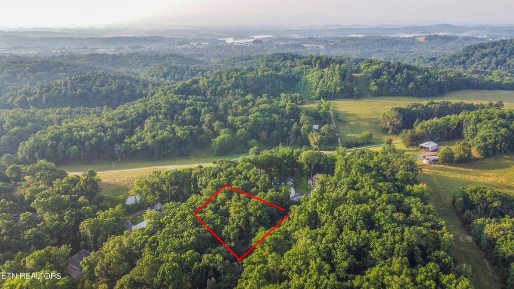 Photo of 130 Nuhya Way, Loudon, TN 37774 (MLS # 1334936)