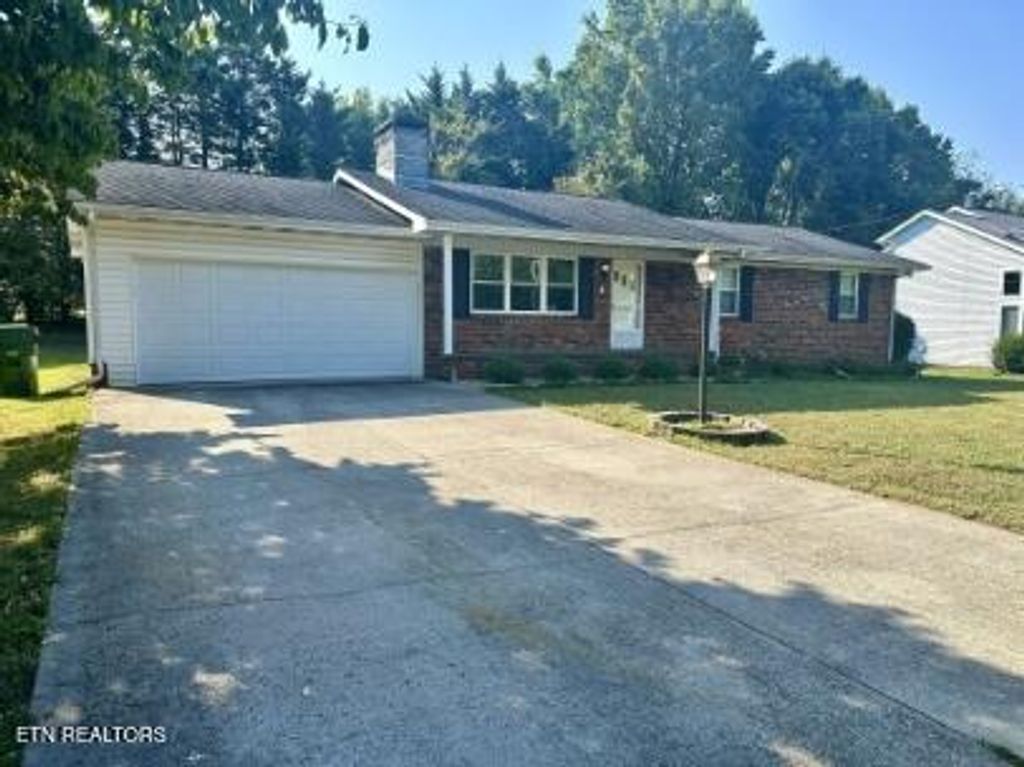 Photo of 1760 Scenic Drive, Maryville, TN 37803 (MLS # 1336271)