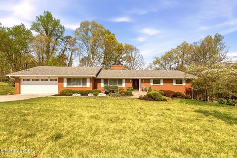 Photo of 116 Caldwell Drive, Oak Ridge, TN 37830 (MLS # 1335832)