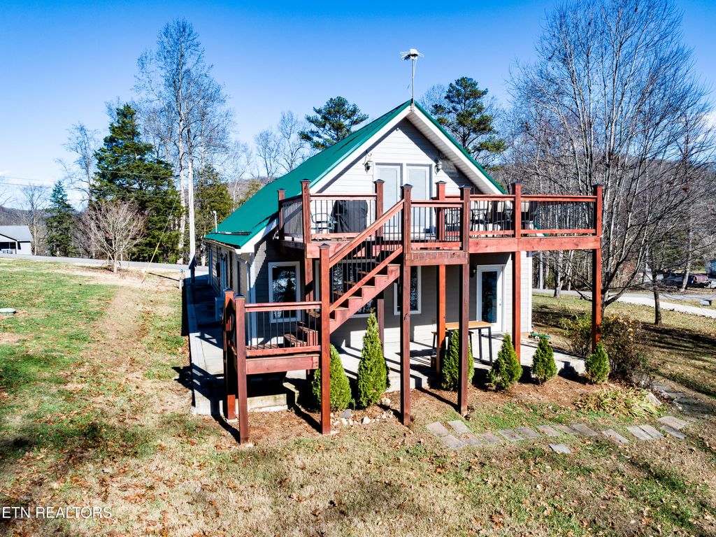 Photo of 157 Helms Ferry Rd, Sharps Chapel, TN 37866 (MLS # 1323706)