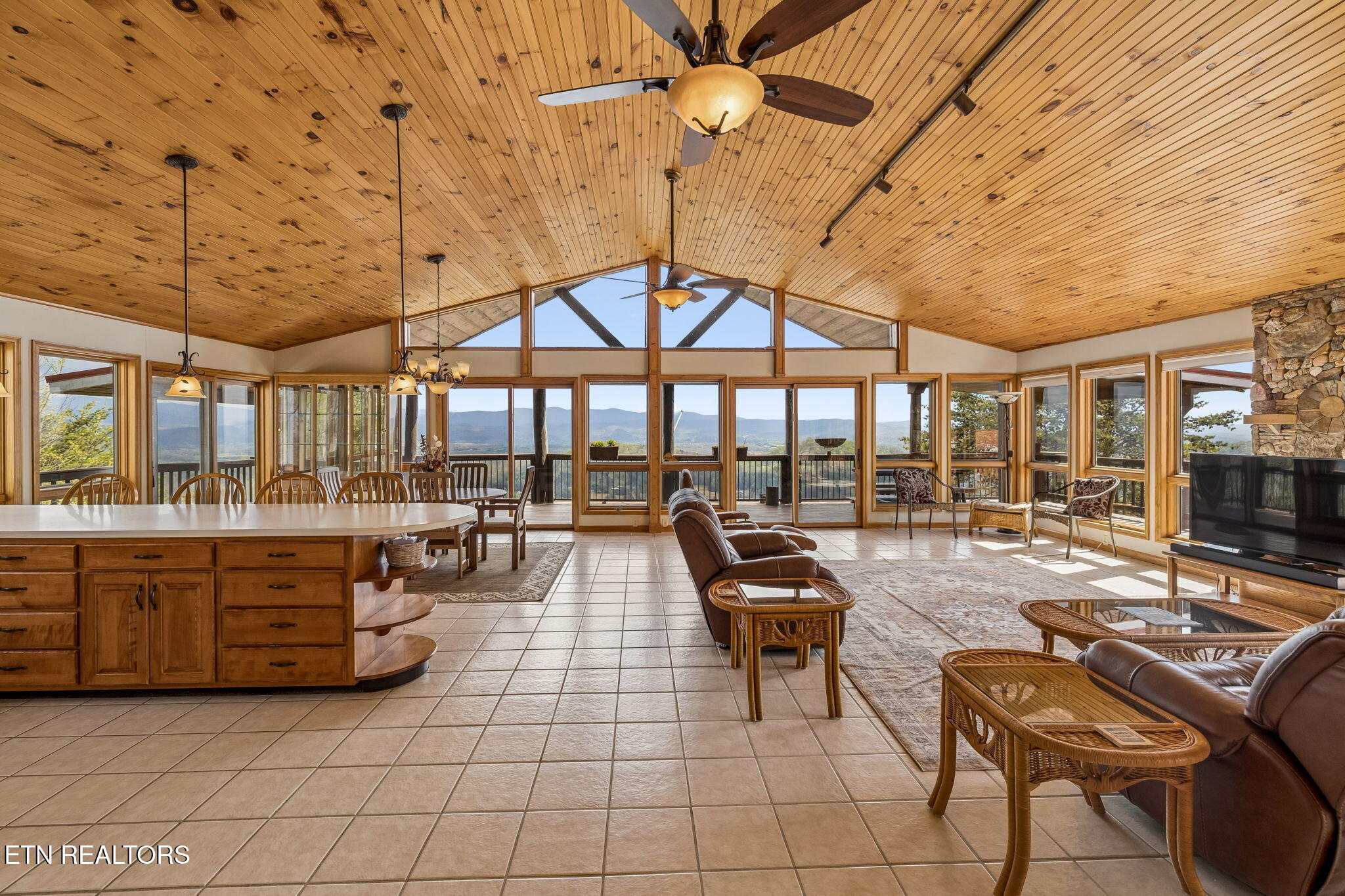 348 Laurel Mountain Rd