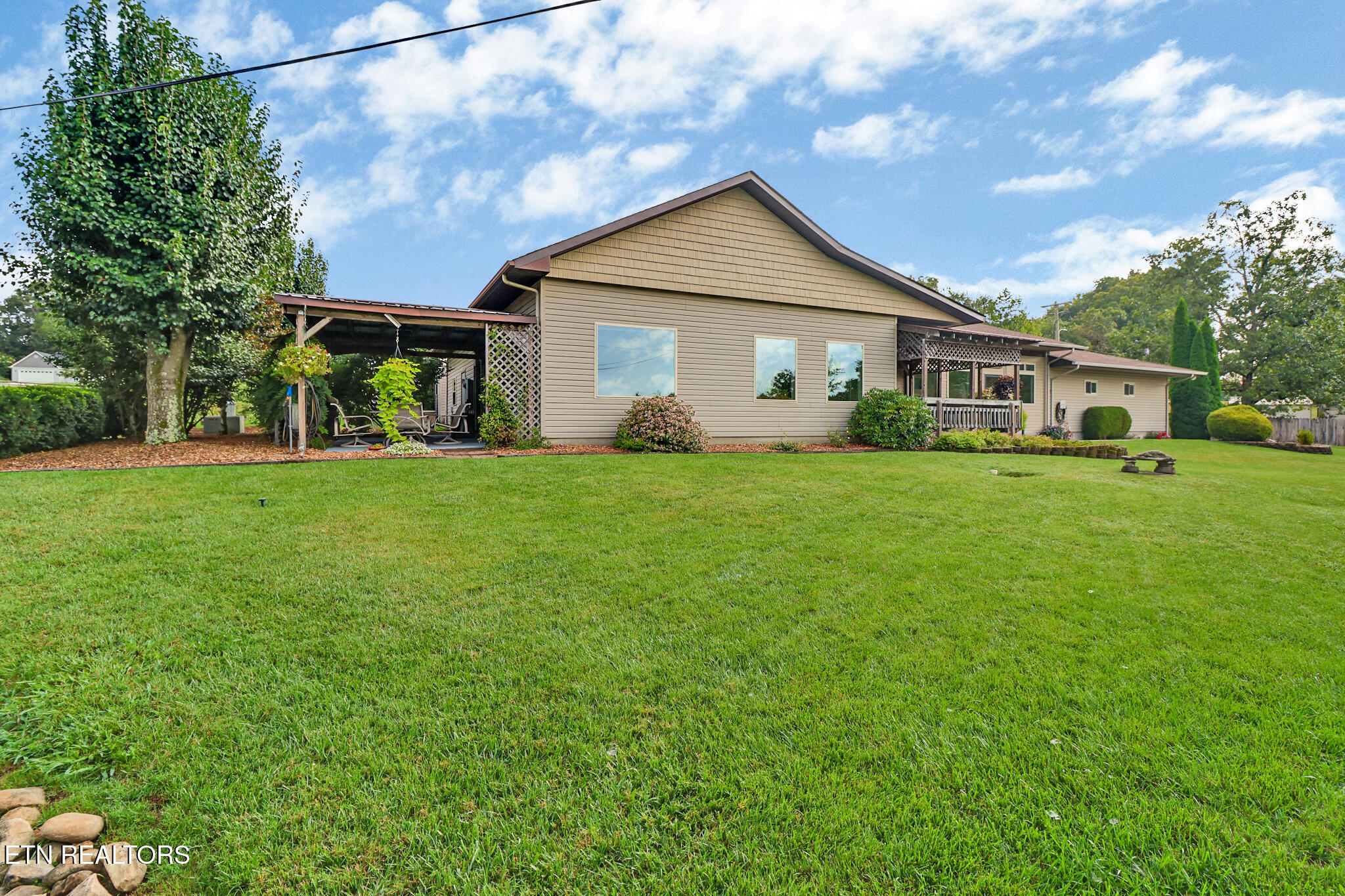 2069 Cravens Drive