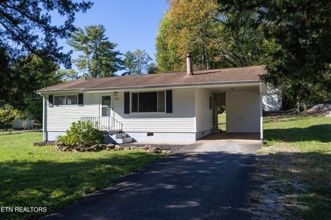 Photo of 1113 Ownby Lane, Knoxville, TN 37919 (MLS # 1359331)