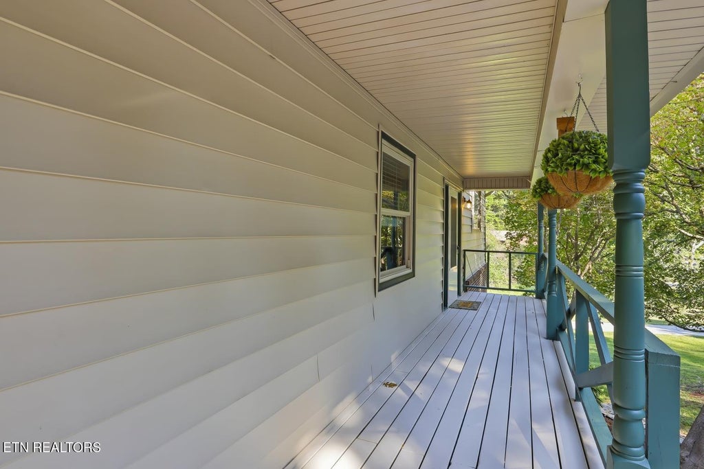 Photo of 903 Misty Springs Rd, Knoxville, TN 37932 (MLS # 1355224)