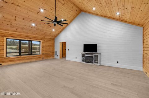 Tiny photo for 545 Lonesome Pine Rd, Bybee, TN 37713 (MLS # 1326834)