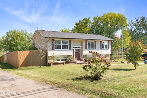 Tiny photo for 7732 Cranley Rd, Powell, TN 37849 (MLS # 1357754)