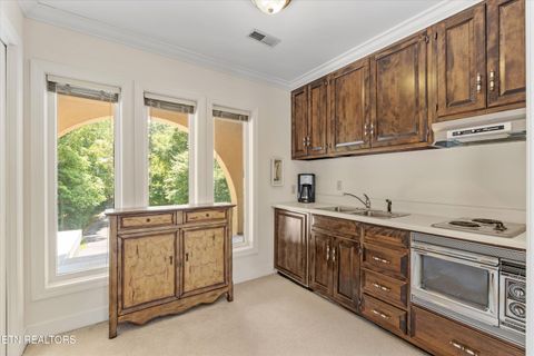 Tiny photo for 2401 Craghead Lane, Knoxville, TN 37920 (MLS # 1310350)