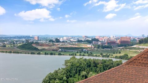 Tiny photo for 2401 Craghead Lane, Knoxville, TN 37920 (MLS # 1310350)