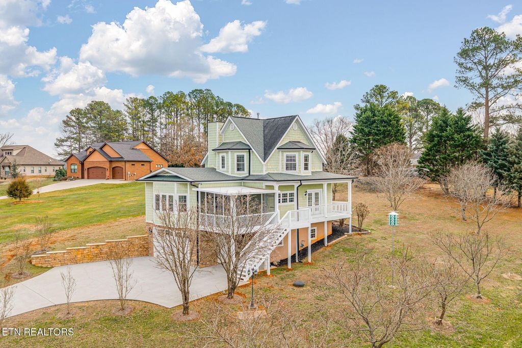 Photo of 309 Southshore Drive, Greenback, TN 37742 (MLS # 1331594)