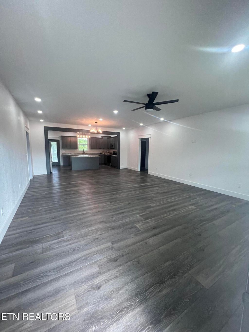 Photo of 950 ELB Private Drive, Huntsville, TN 37756 (MLS # 1309858)