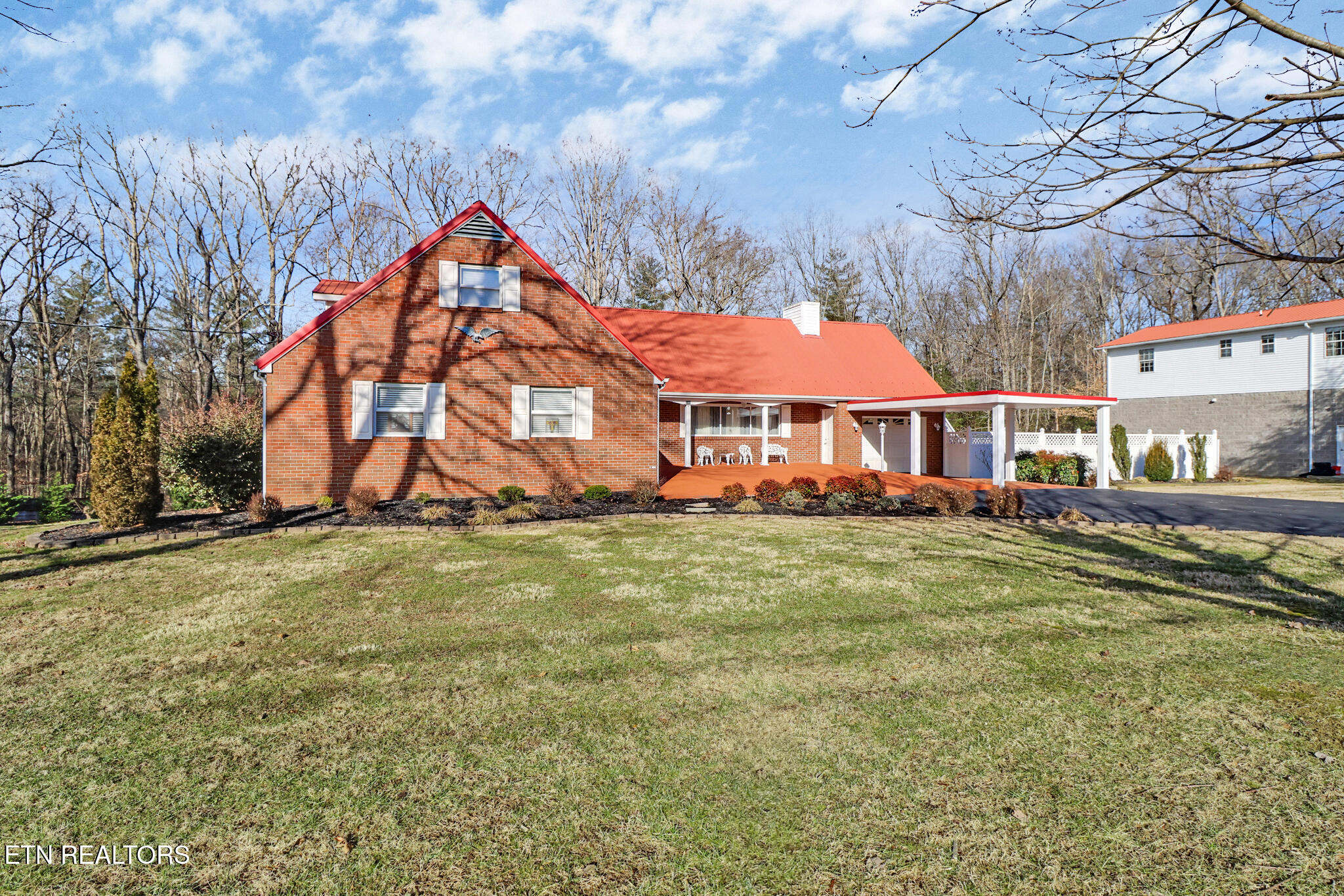 588 Catoosa Rd