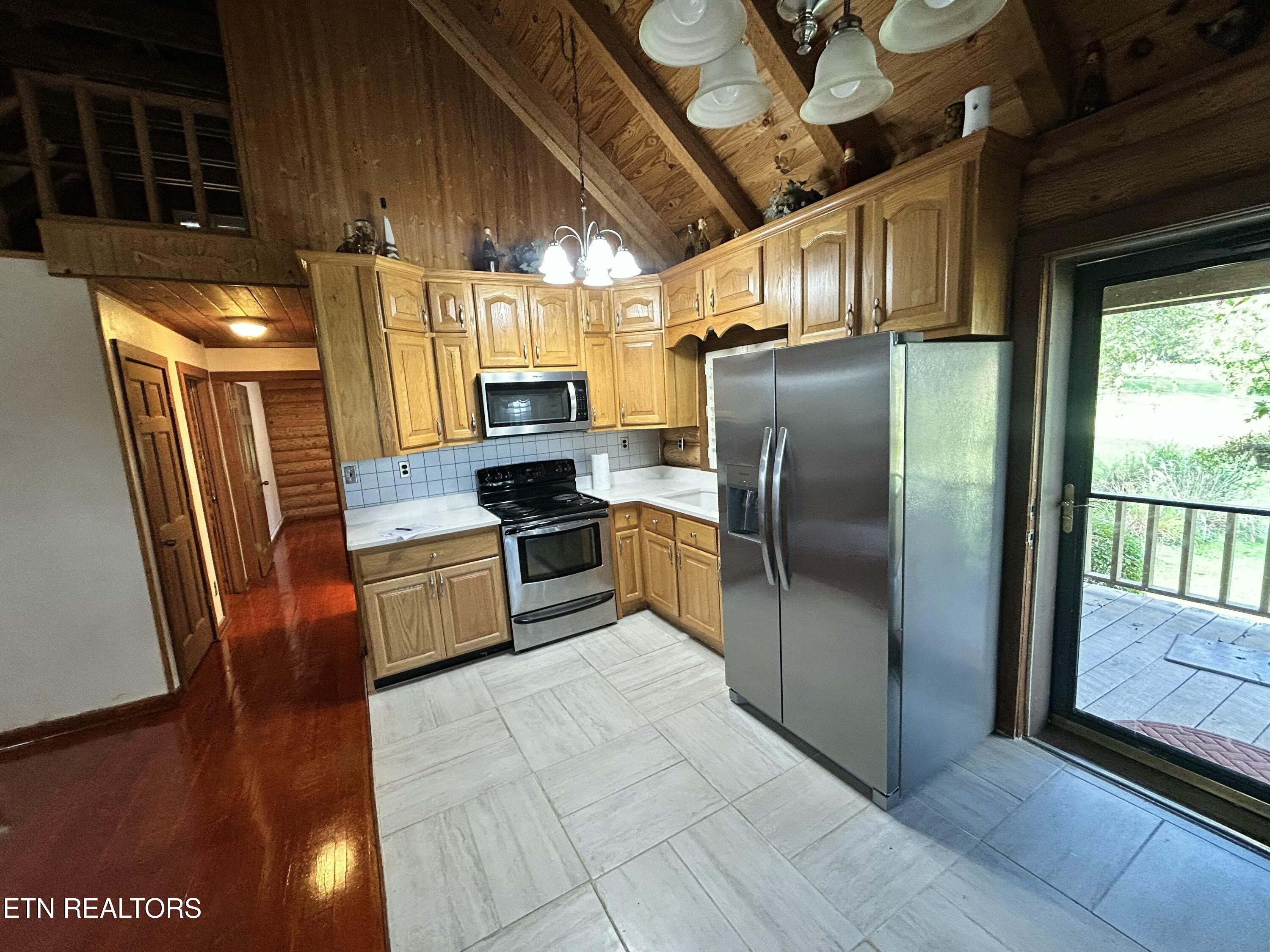 466 Greene Lane