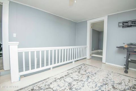 Tiny photo for 514 W 7th Ave, Lenoir City, TN 37771 (MLS # 1327313)