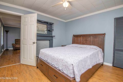 Tiny photo for 514 W 7th Ave, Lenoir City, TN 37771 (MLS # 1327313)