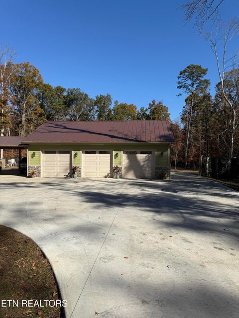 Tiny photo for 960 Deerwood Drive, Dandridge, TN 37725 (MLS # 1335348)
