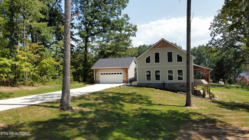Photo of 161 Cherokee Cove, Rutledge, TN 37861 (MLS # 1294909)