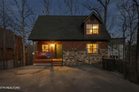 2813 Forrest Way Pigeon Forge TN 37863