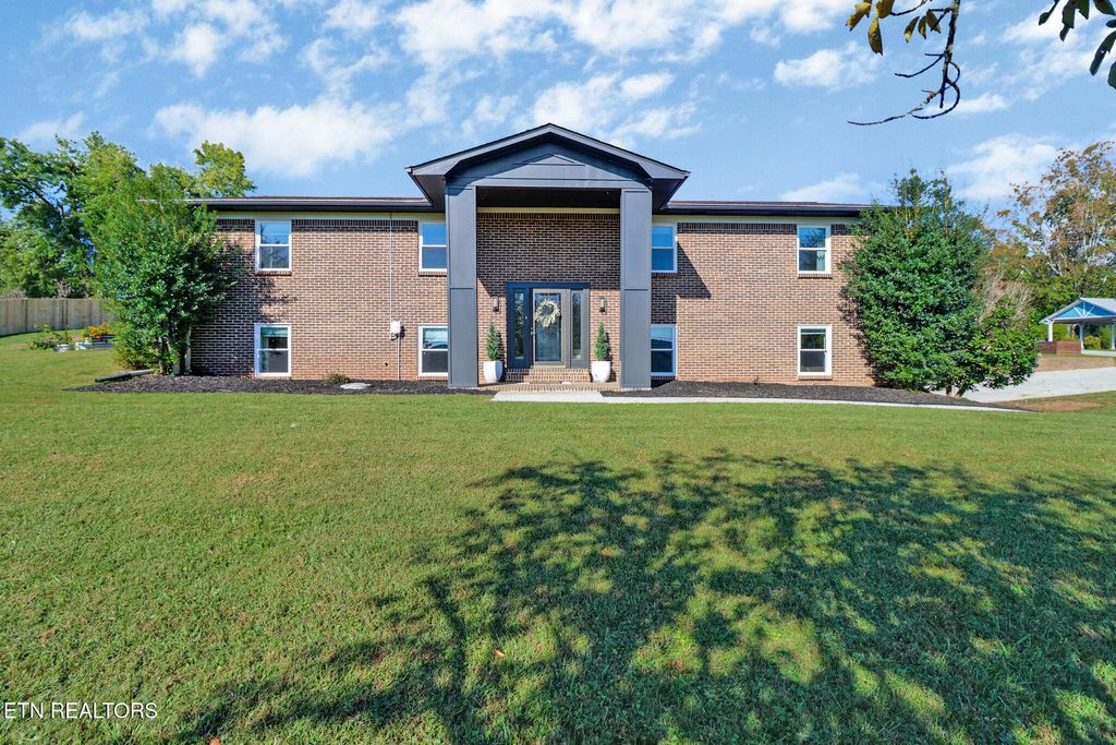 Photo of 109 Scenic Hill Drive, Spring City, TN 37381 (MLS # 1318561)