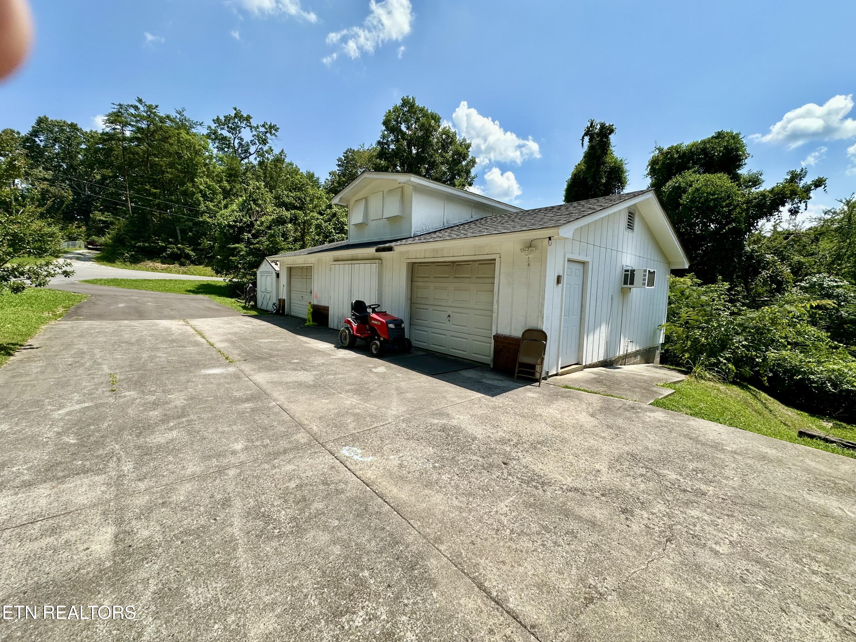 2531 Highland Park Drive