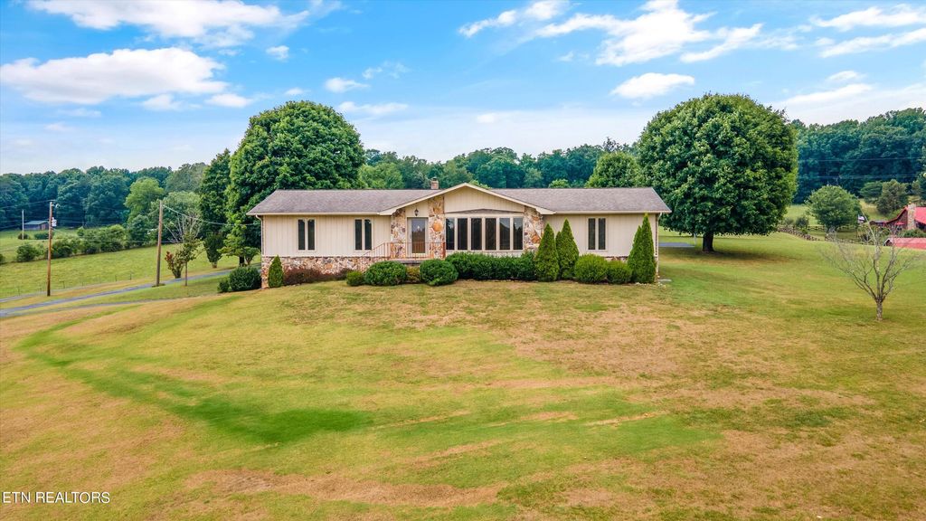 Photo of 8505 Tazewell Pike, Corryton, TN 37721 (MLS # 1270723)