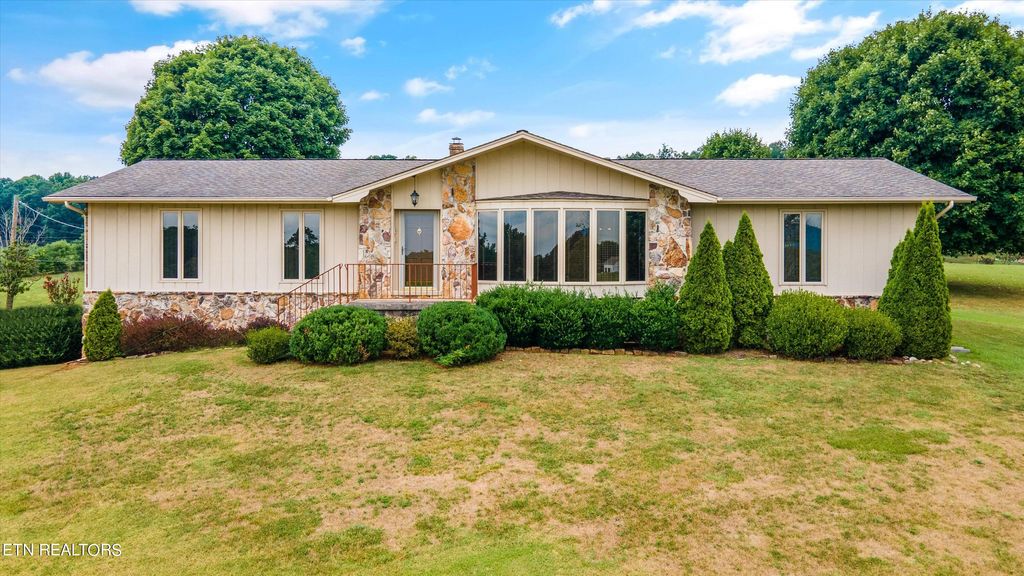 Photo of 8505 Tazewell Pike, Corryton, TN 37721 (MLS # 1270723)