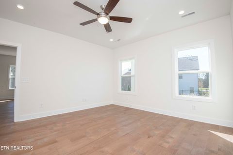 Tiny photo for 405 Ivey Farms Lane (Lot 58), Farragut, TN 37934 (MLS # 1319417)