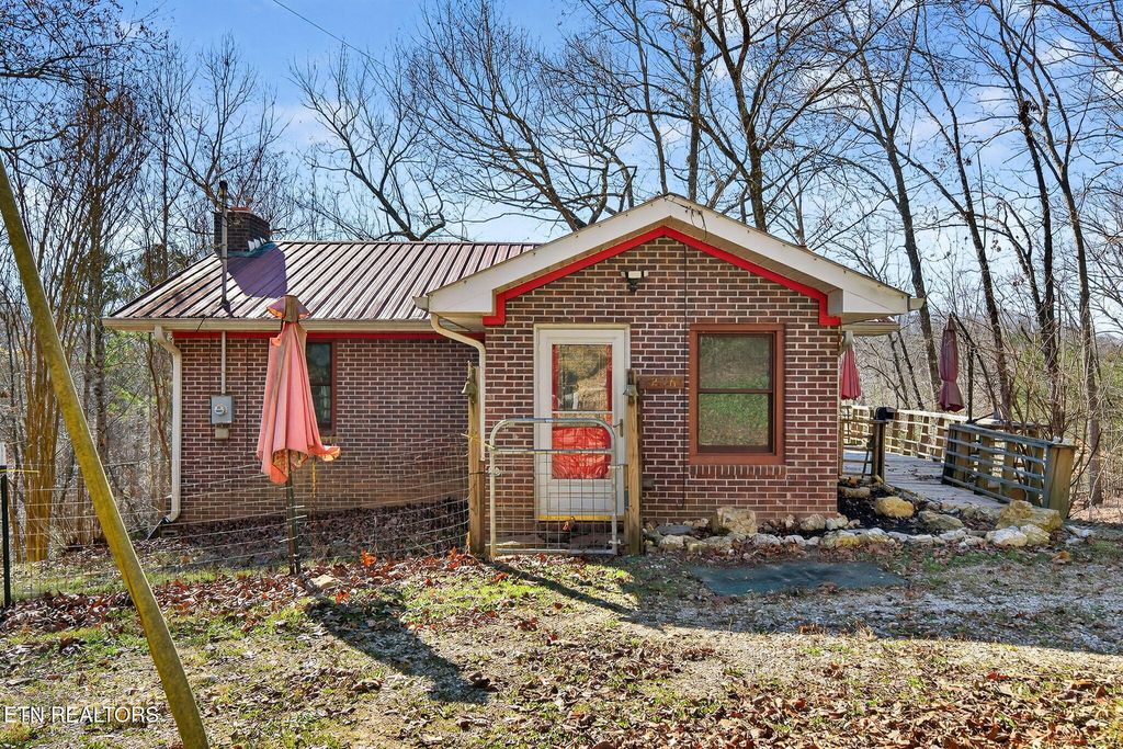 Photo of 1296 Paint Rock Rd, Kingston, TN 37763 (MLS # 1324493)
