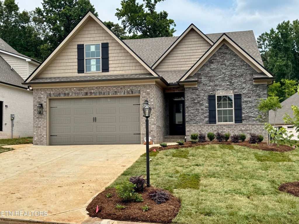 Photo of 12043 Avery Manor Lane, Knoxville, TN 37932 (MLS # 1284139)