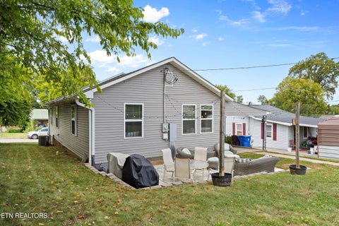Tiny photo for 176 E Edison St, Alcoa, TN 37701 (MLS # 1355617)