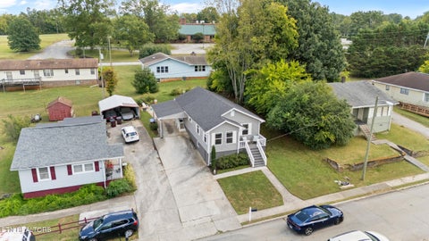 Tiny photo for 176 E Edison St, Alcoa, TN 37701 (MLS # 1355617)